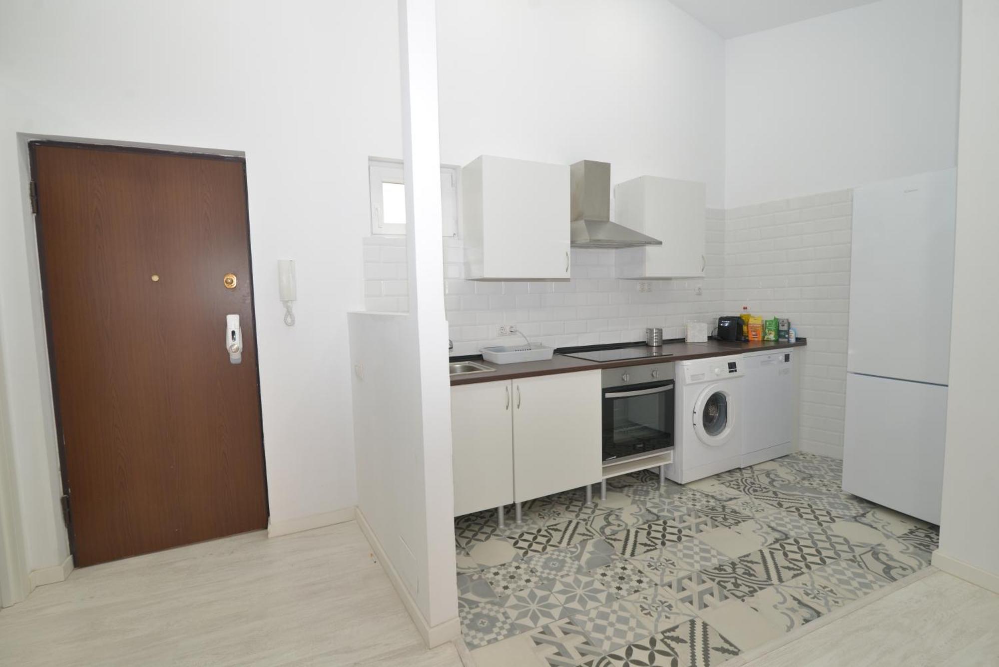 El Apartamento De San Cisneros By Just-Room Santander Bagian luar foto